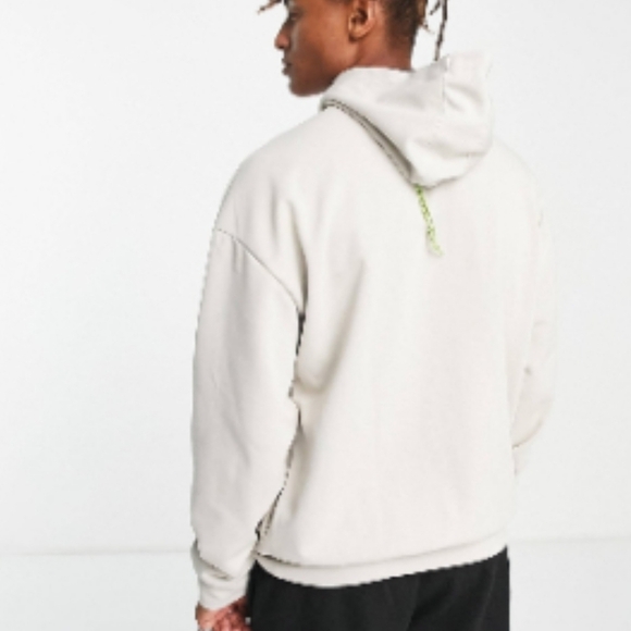 NWT Reebok MYT Hoodie Pullover Men's Size Medium Adjustable Hood & Side Pockets - Picture 3 of 7